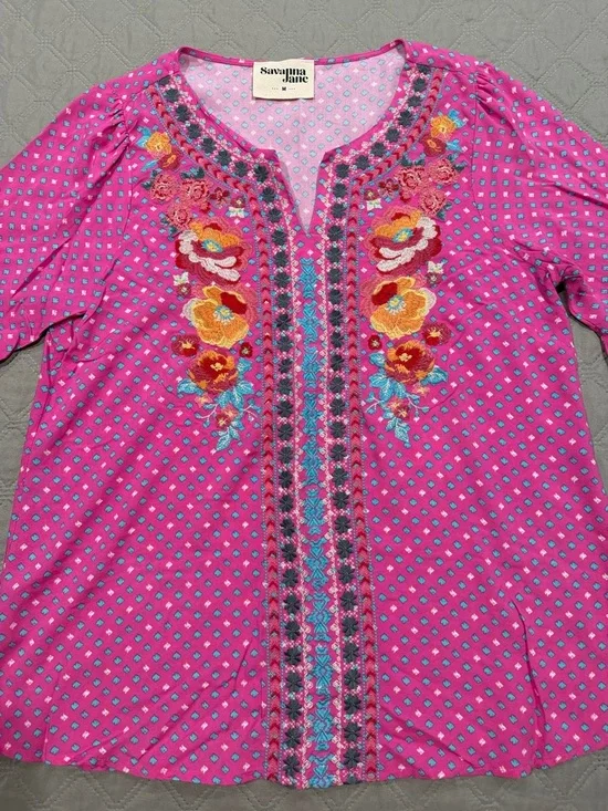 Savanna Jane Pink Embroidered Floral Tunic Top - Picture 4 of 12